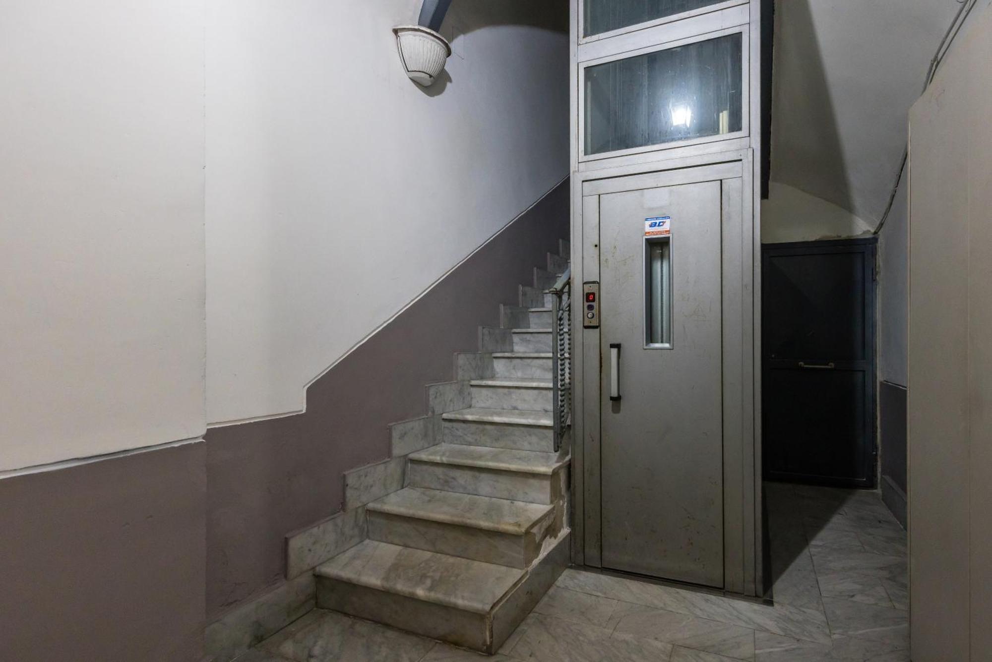 Lioy 25 By Napoliapartments Exterior foto