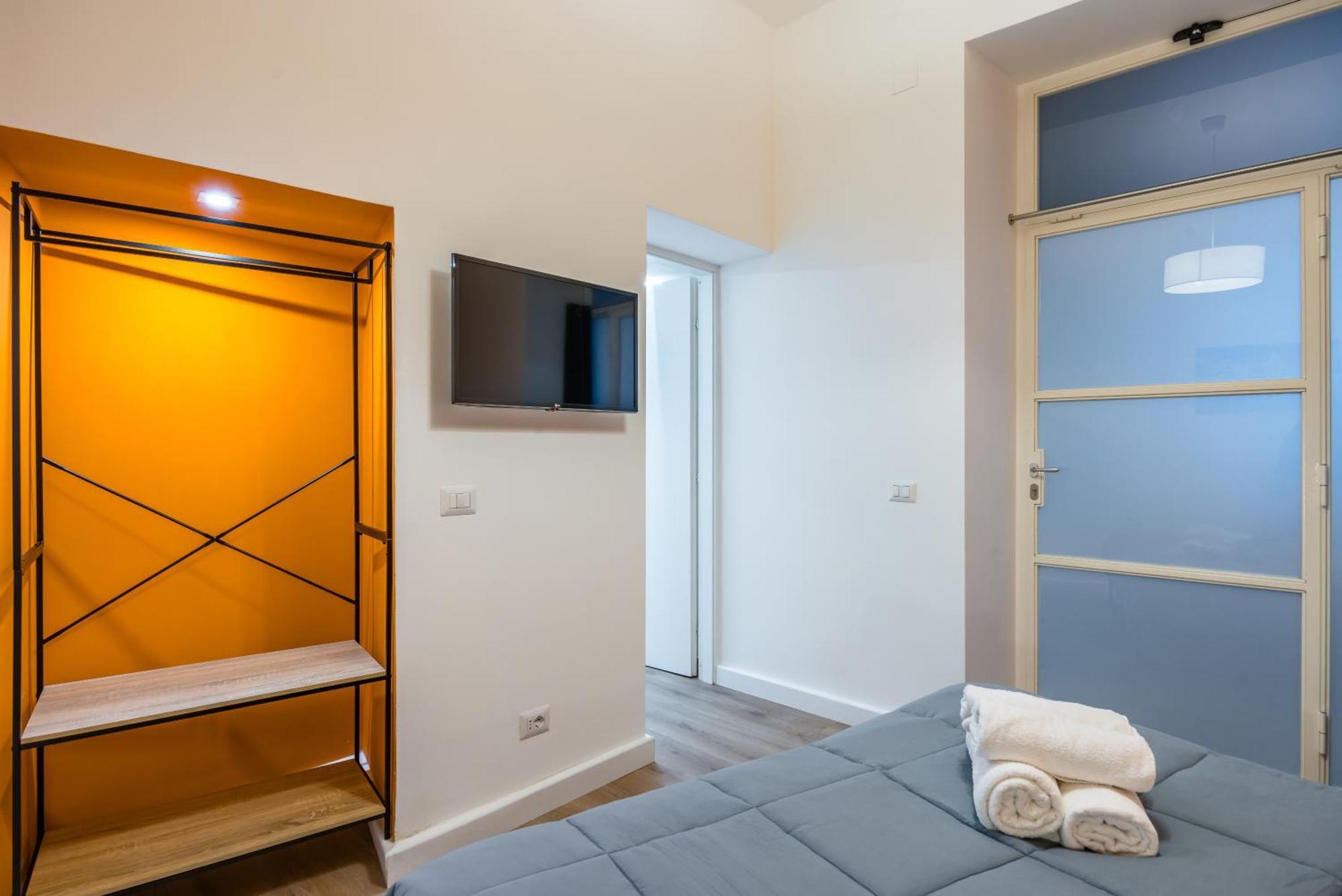 Lioy 25 By Napoliapartments Exterior foto
